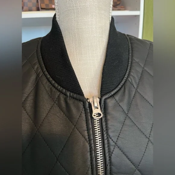 Jacket - Picture 2 of 6